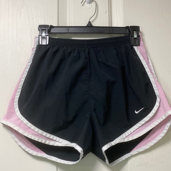 Nike Dri-Fit Sz small shorts - Picture 1 of 6